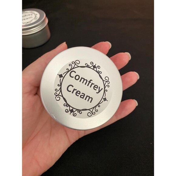 Organic Comfrey Salve - Cream with Castor Oil - Picture 6 of 9